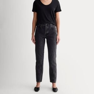 Everlane ’90s Cheeky Straight Jean – Washed Black – Size 27